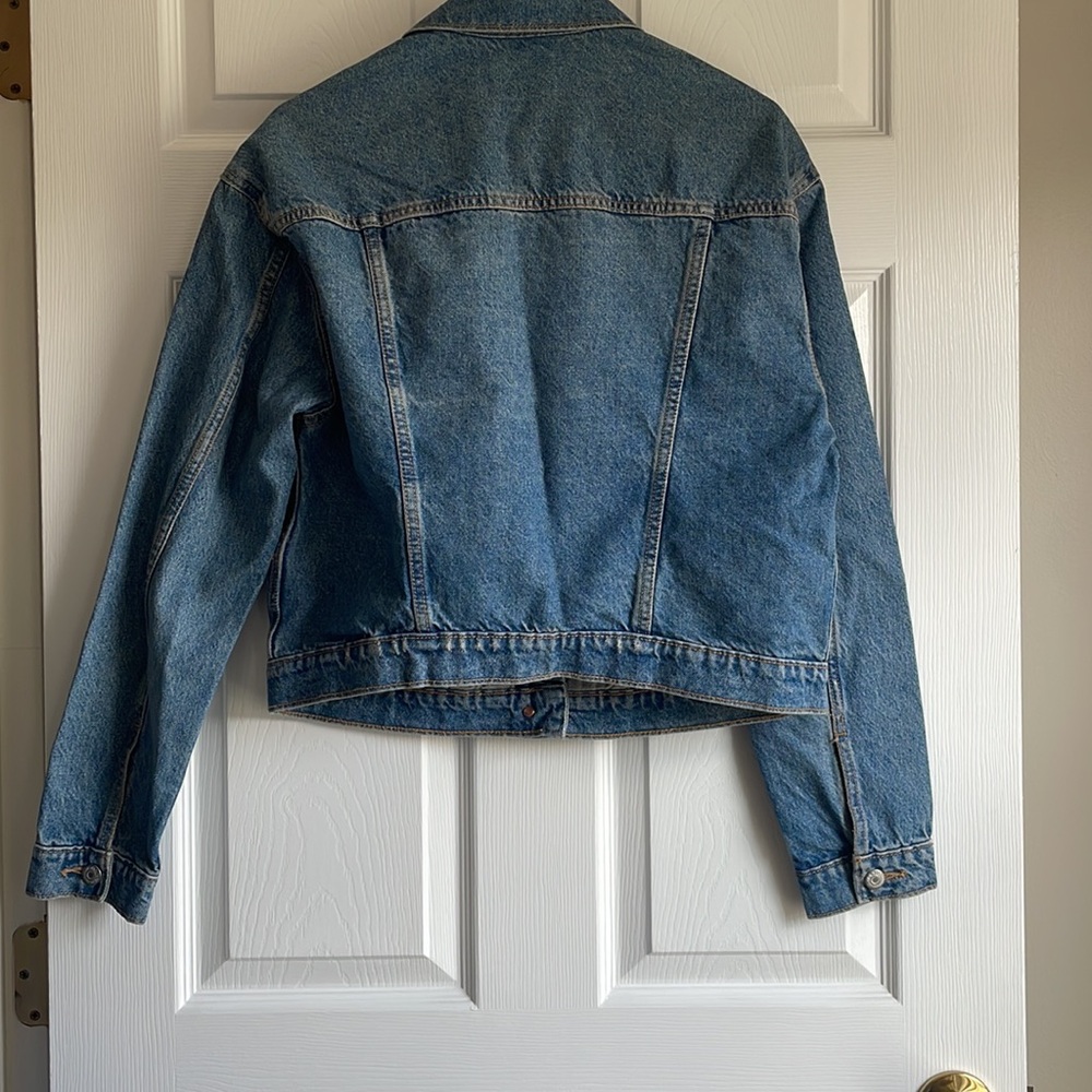 Old Navy Jean Jacket - Picture 2 of 6